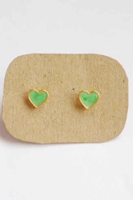 SALE - Lil Lovely Green Heart Stud Earrings - 6 mm - Gift under 10
