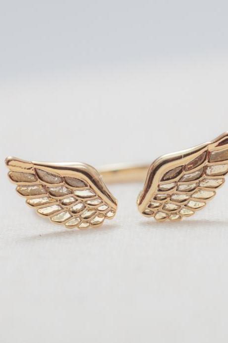 Angel Wings Ring In Gold