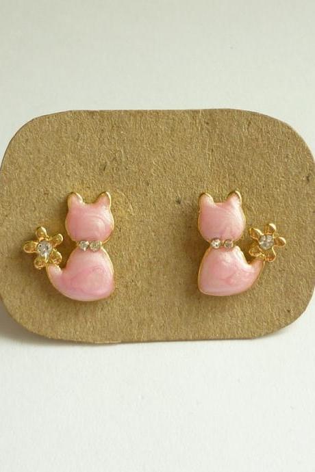 SALE - Pink Cat Stud Earrings - Gift under 10