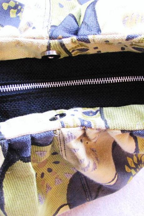Fabric zipper top closure for XL convertible purses