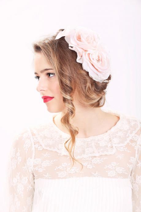 petal pink rose hair clip, bridal hair accessories, wedding headpiece, pink flower fasinator, flower for hair, double flower