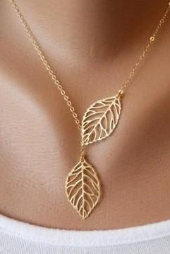 Antique Golden Leaves Clavicle Chain Necklace
