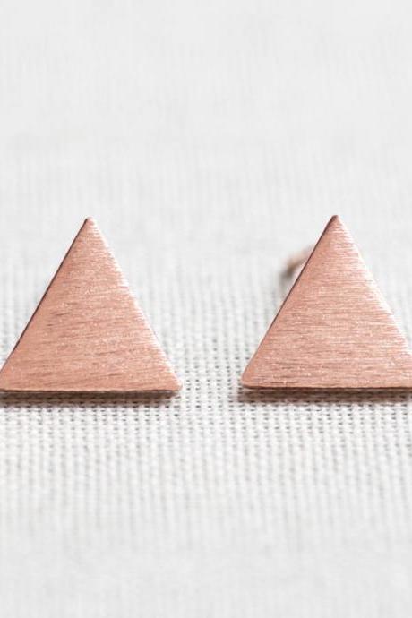 Brushed Circle stud Earrings in pink gold