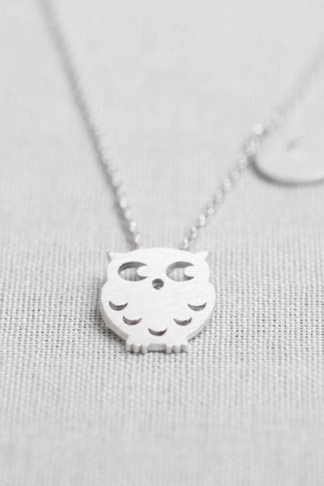 Owl and crescent necklace in silver