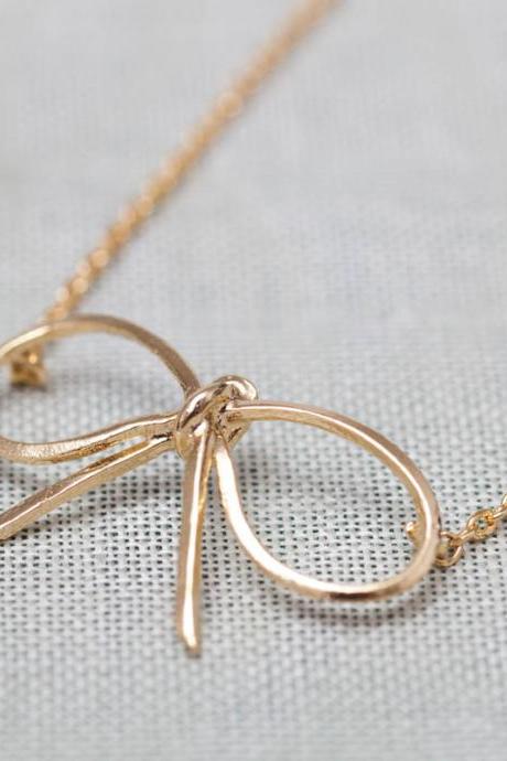 Bow necklace in gold(Choose Silver or Gold)