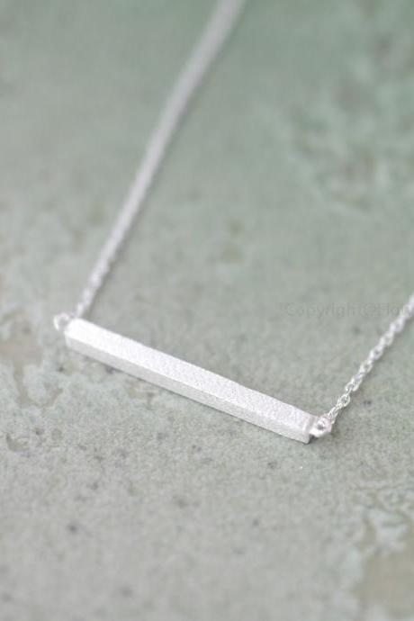 Matt Silver Bar Necklace